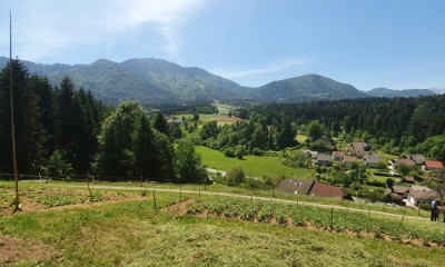 Stavbno zemljišče, Brdinje, Ravne na Koroškem